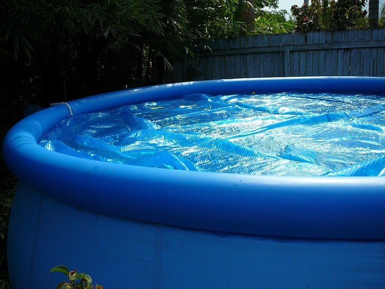 How To Install An Above Ground Solar Blanket