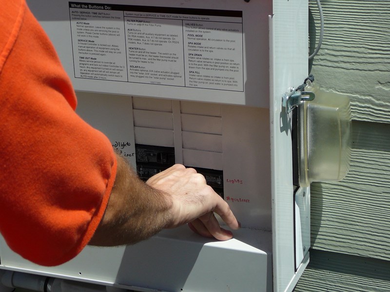 How To Replace a Pool Light Fixture