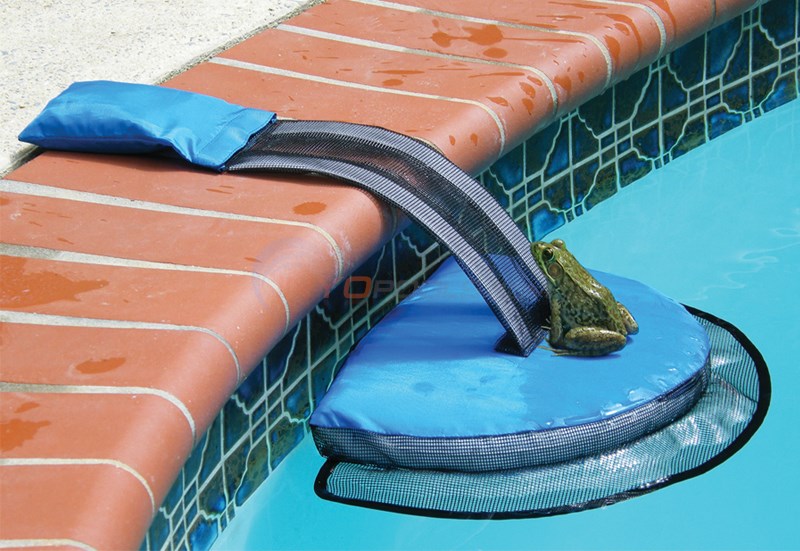 Swimline FrogLog Critter Saving Pool Escape Ramp - 70200