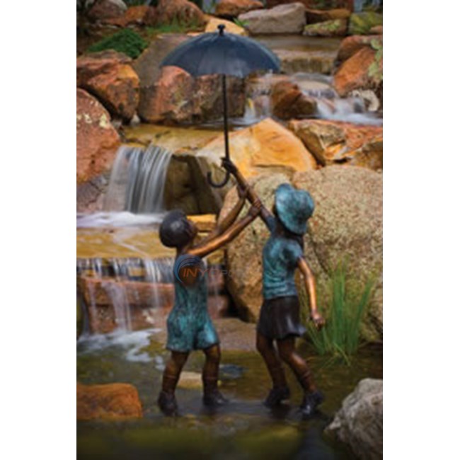 Aquascape Standing Boy and Girl With Umbrella Fountain (33x24x70) - 98511