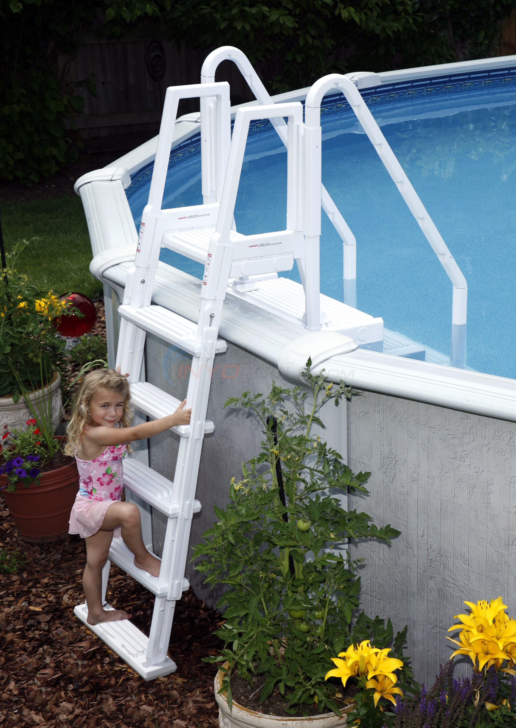 Blue Wave Easy Pool Step w/ outside ladder NE126