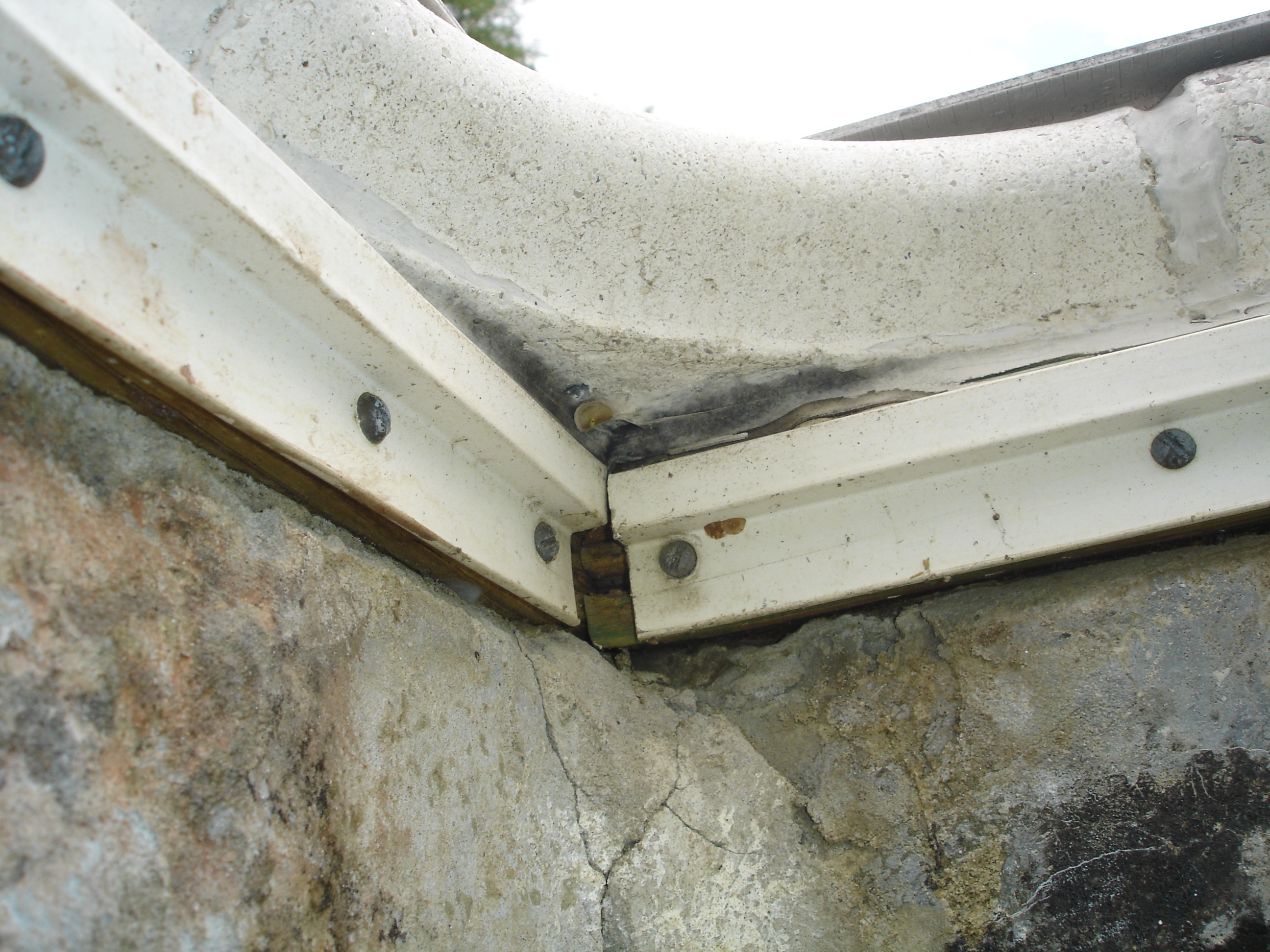 Vertical Extrusion HM1