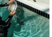 how to replace light bulb in inground pool