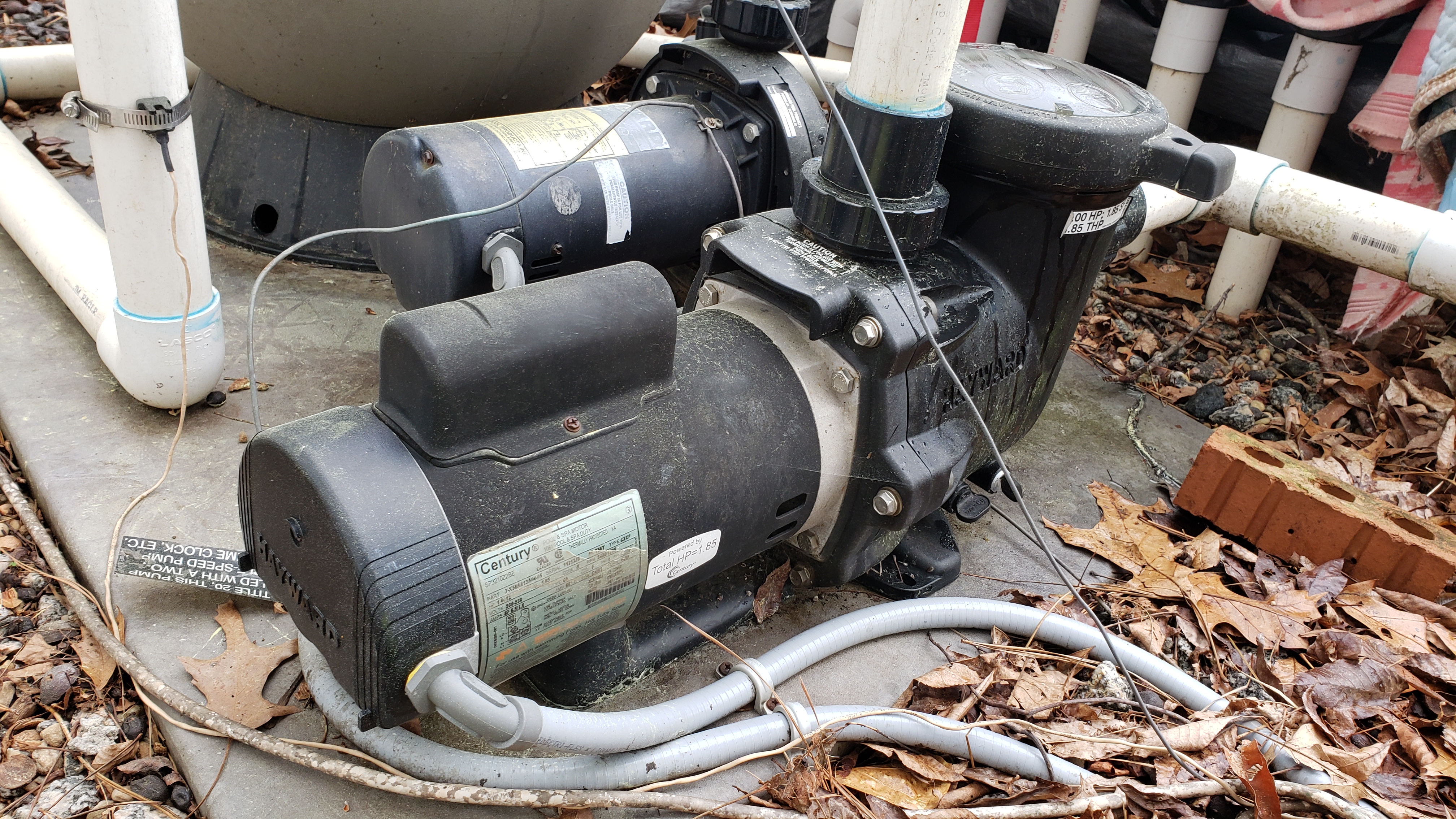 Hayward TriStar 11/2 HP Energy Efficent Dual Speed InGround Pool