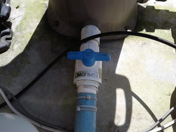 Hayward Econoline 2-Way Ball Valve for Pool & Spa, 1-1/2"MPT x Hose Adapter - SP0729