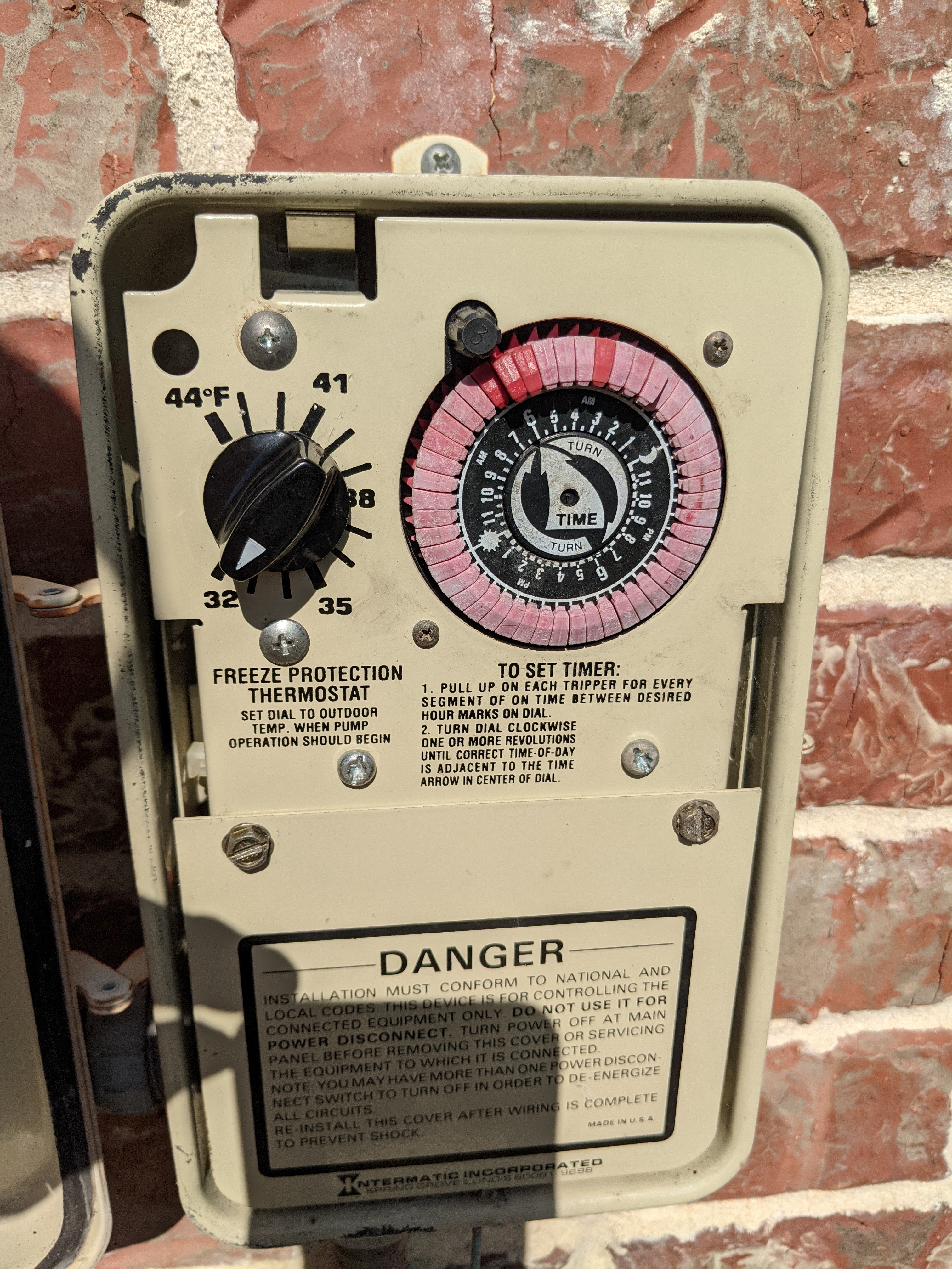 Intermatic Freeze Protect Mechanism with Thermostat and Timer 240V