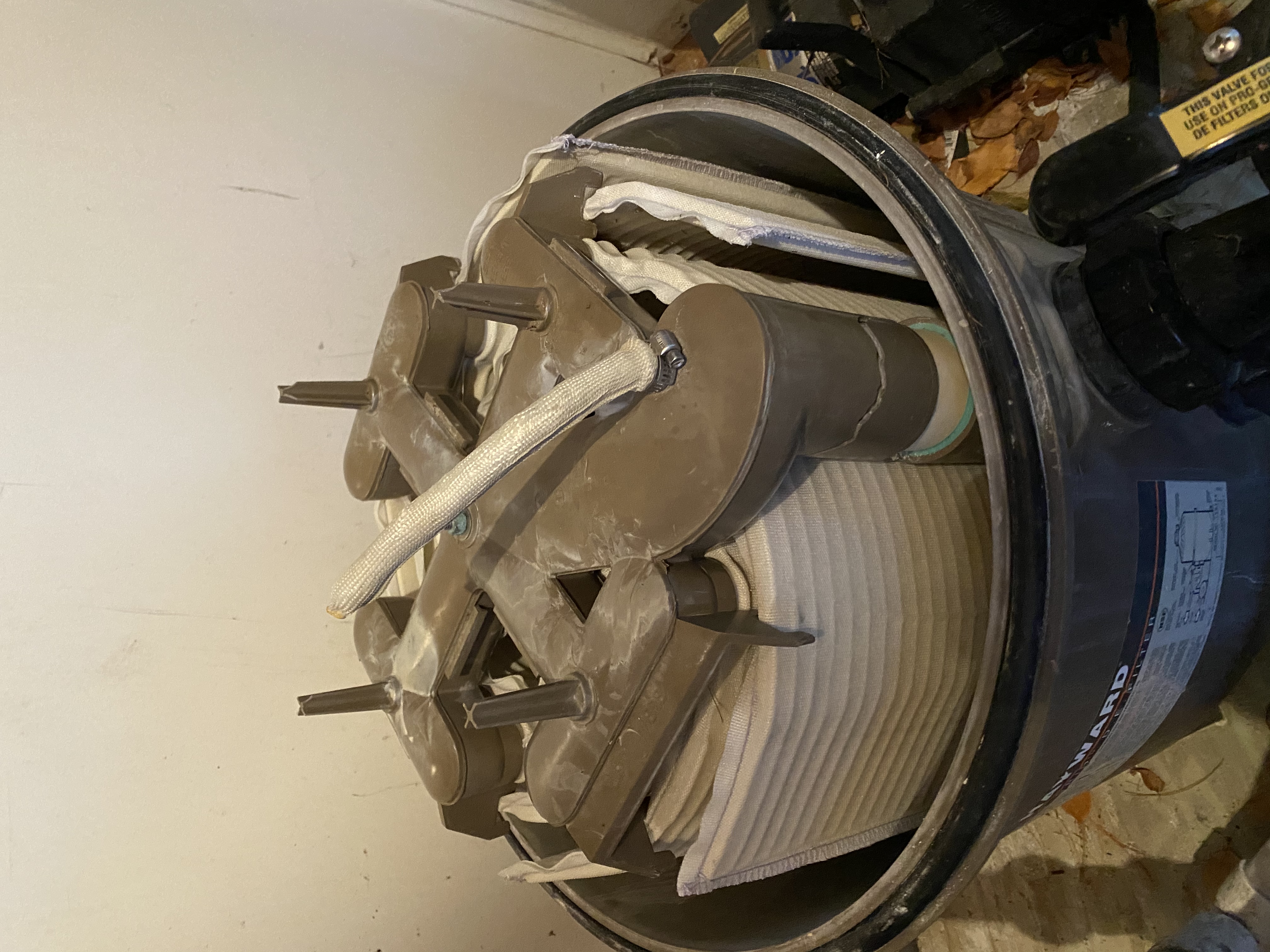 Hayward DE Filter Top Collector Manifold with Flex Air Relief Assembly