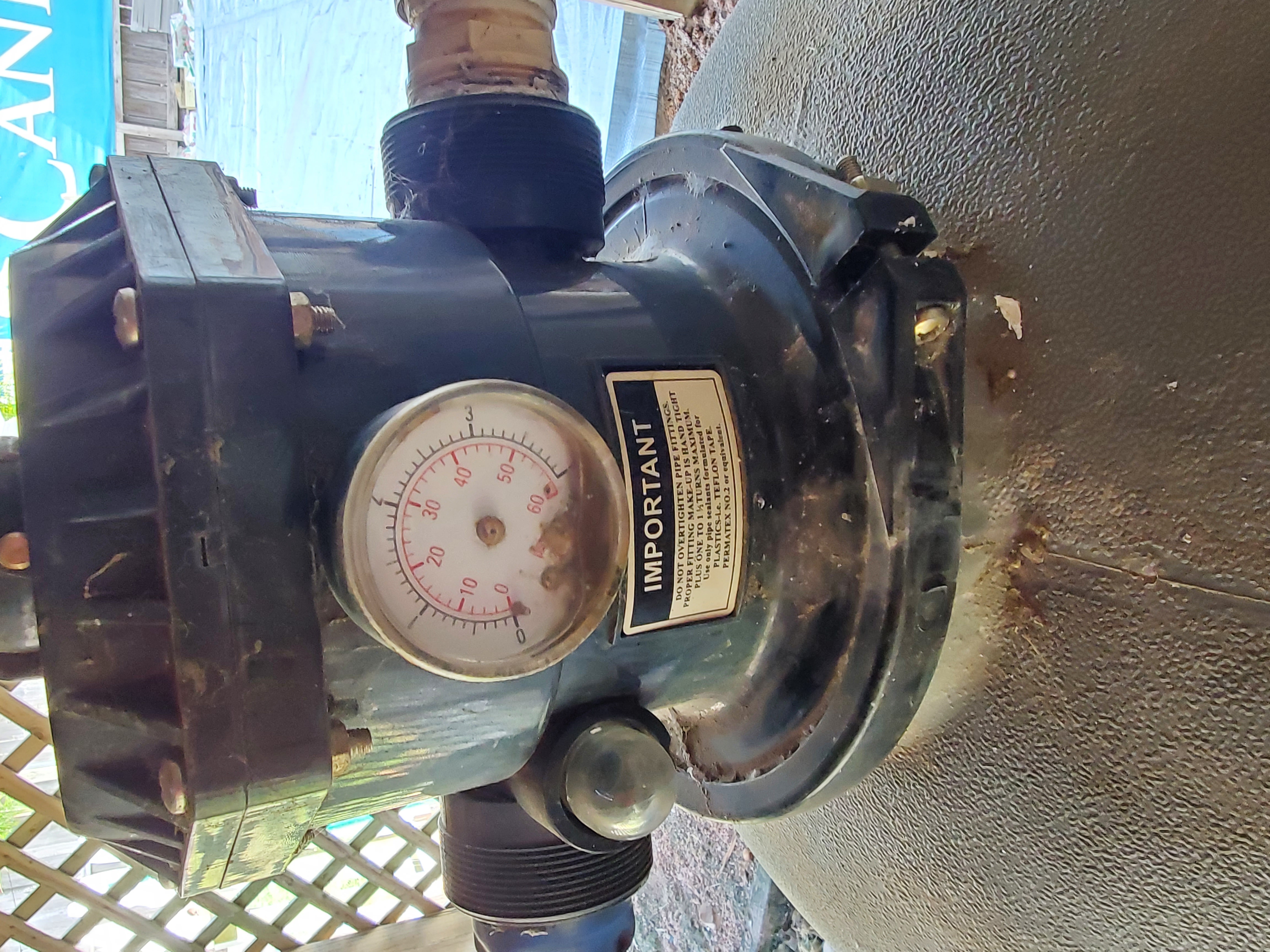 YGG777　2 Amazon.com: Pentair 190059 Rear Mount Pressure Gauge