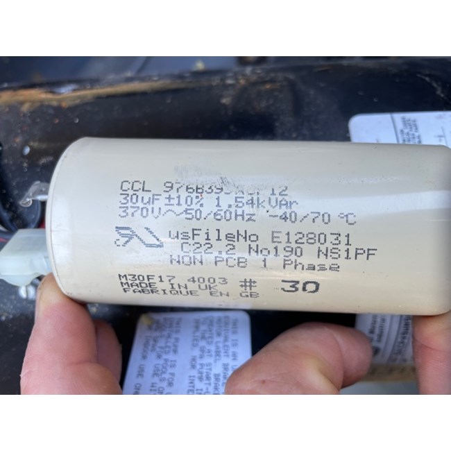 U.S. Seal Manufacturing Pool Pump Run Capacitor, 30 MFD, 2444 - 5VR0303