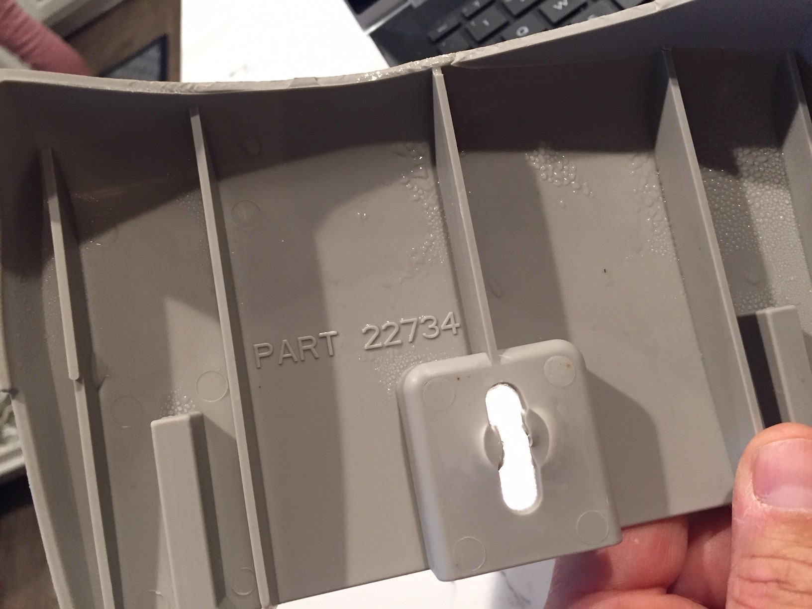 Wilbar Heritage , Harbortown Top Cap, Inner Piece Only, 7", Champagne, Single - 22734