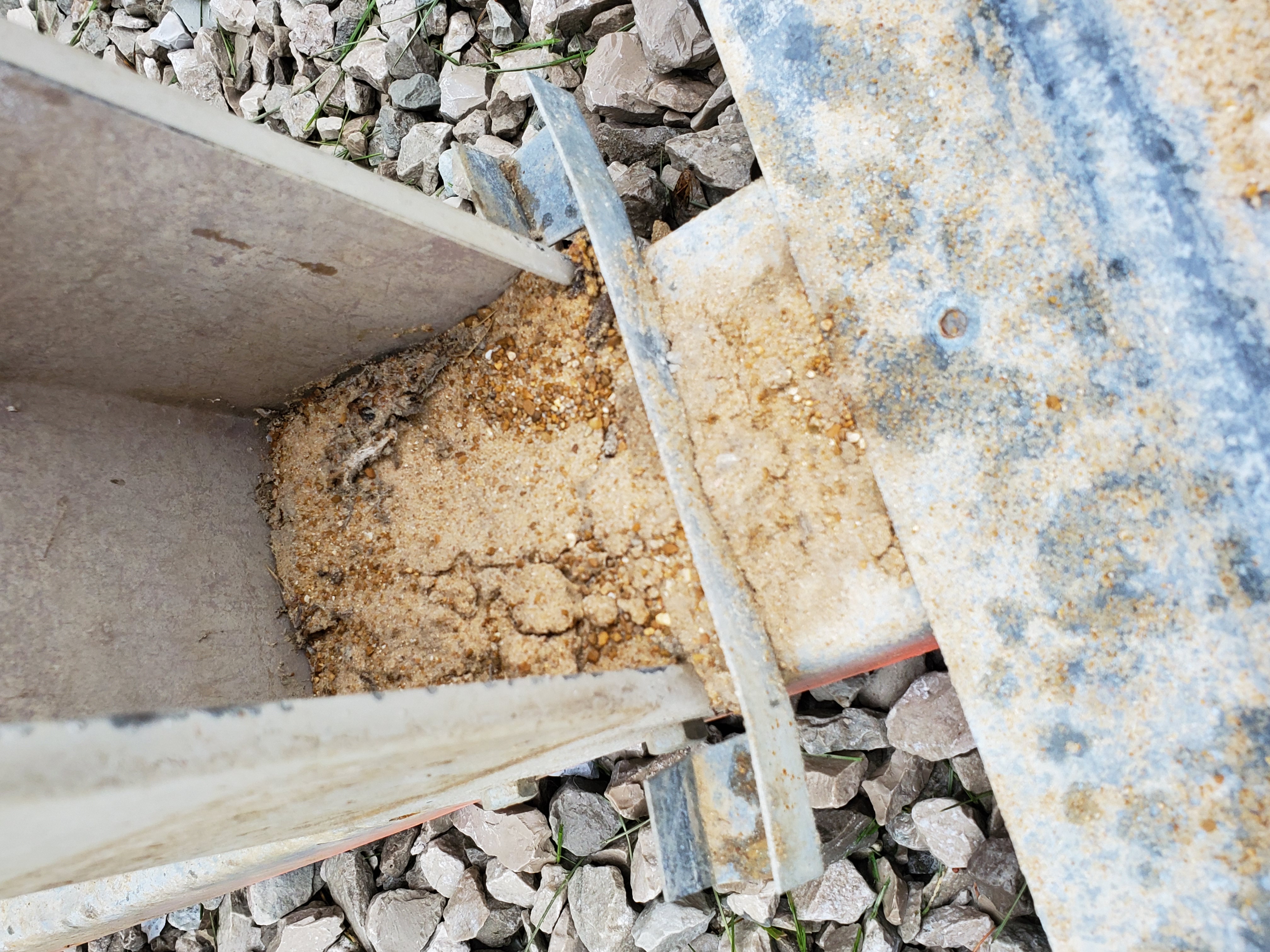 Wilbar Top or Bottom Plate, 8", for Round or Curved Side, Single - 19164